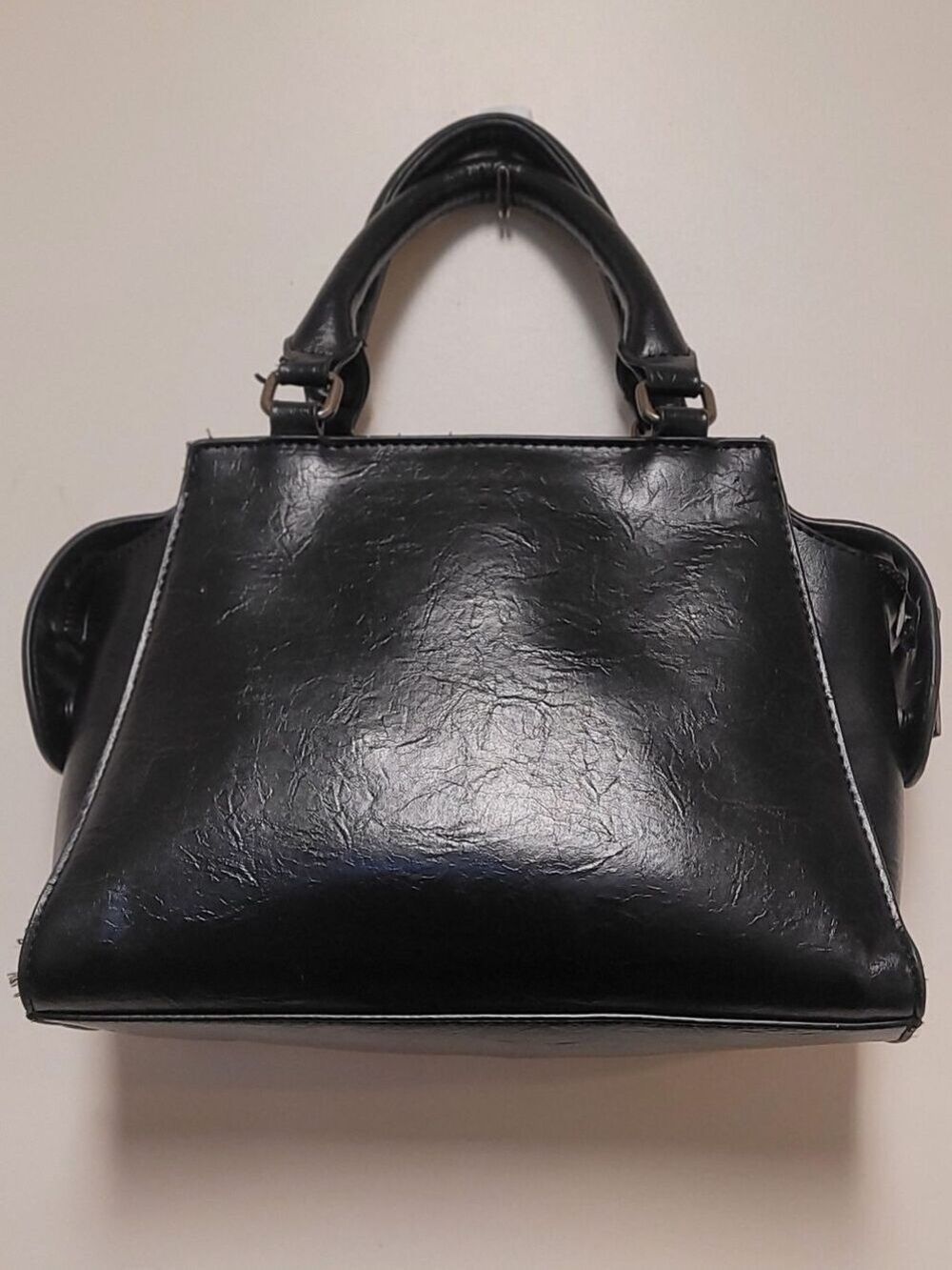 Steve Madden Brhen Black Crossbody Satchel - Picture 4 of 9